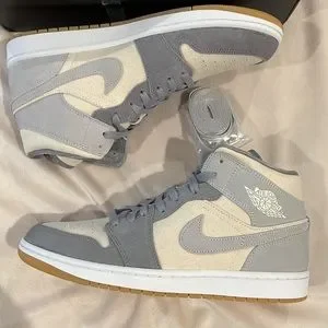 Jordan | Shoes | Brand New Wbox Sz 1 Jordan 1 Mid Coconut  display picture 1